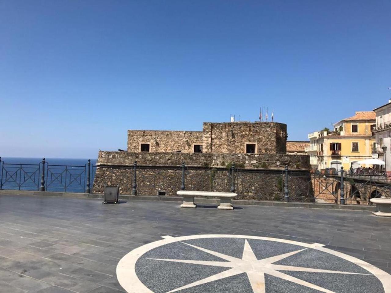 Vila L'Albero Di Limoni Sul Mare Di Pizzo Exteriér fotografie