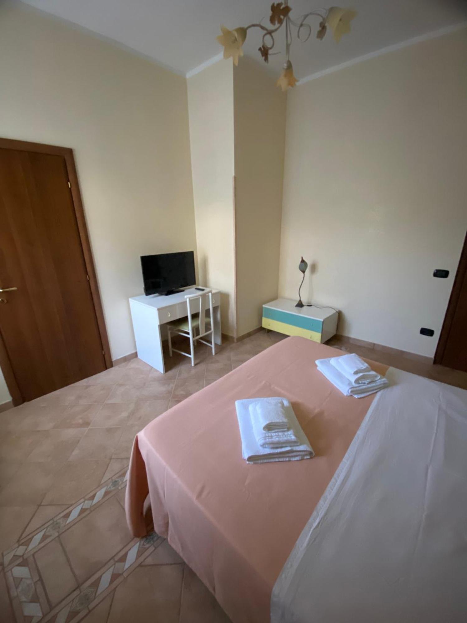Vila L'Albero Di Limoni Sul Mare Di Pizzo Exteriér fotografie